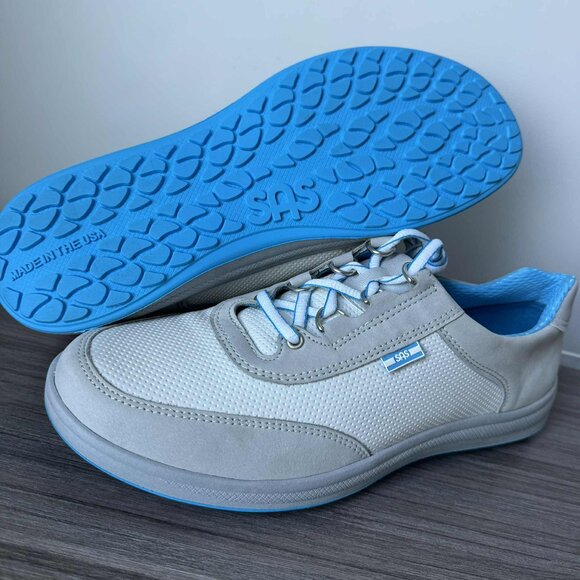 SAS Sporty Women's Lace Up Tennis Shoes $175 in Grey / White - Picture 2 of 15